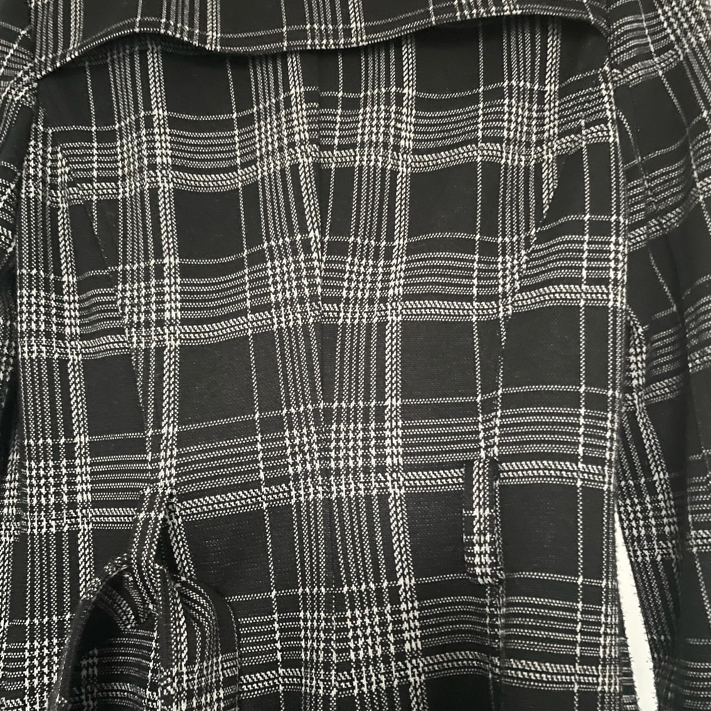 Le Chateau Belted Plaid Coat - Picture 3 of 11